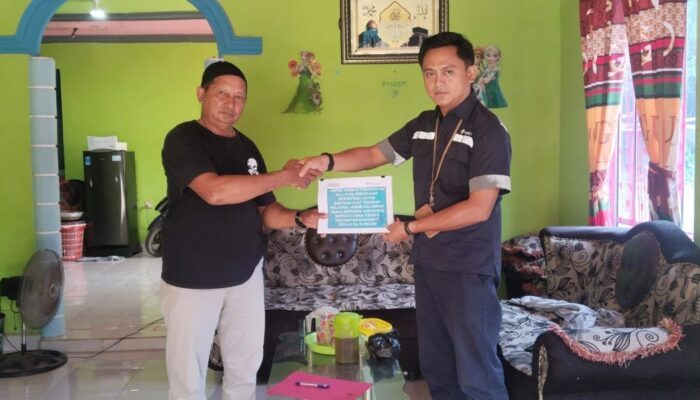 Tingkatkan Hasil Tangkapan Nelayan, PT TIMAH Tbk Serahkan Jaring untuk KUB Karya Bersatu 