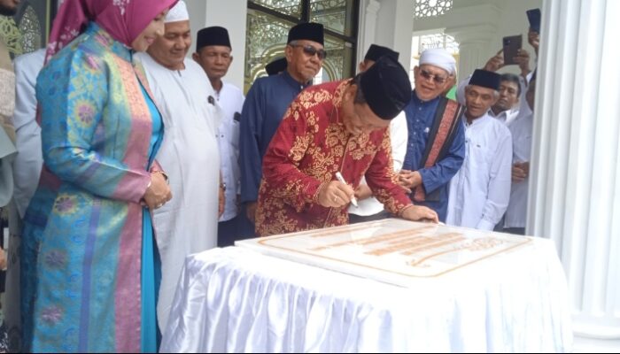 Gotong Royong Warga Wujudkan Masjid Haji Bakri, Wali Kota Saparudin: “Momentum Teladan Bagi Kita Semua”