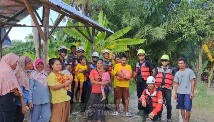 Tim ERG PT TIMAH Tbk Berikan Pelayanan Kesehatan dan Distribusikan Pangan bagi Warga Terdampak Banjir di Sumatera Utara 