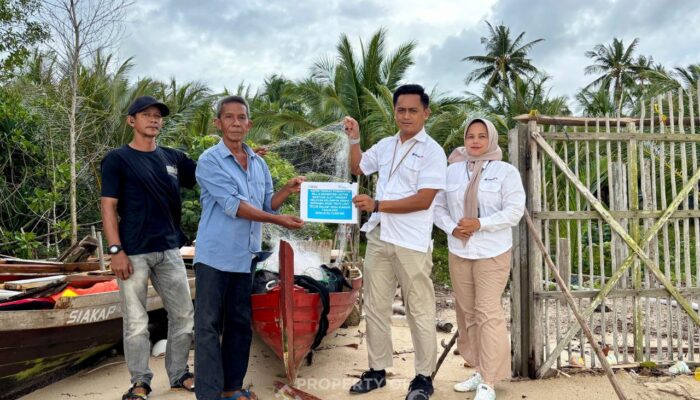 PT TIMAH Tbk Berikan Bantuan Alat Tangkap, Perkuat Produktivitas Nelayan Tradisional Desa Kundur
