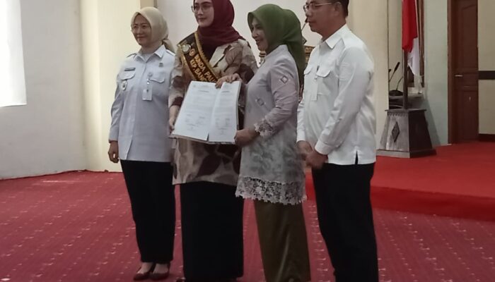 Hj Susanti Emban Tiga Amanah Besar: Bunda PAUD, Ketua Dekranasda, dan Ketua Forikan Pangkalpinang Resmi Dilantik
