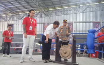 Prof Saparudin Resmi Buka Open Tournament Class of Fighter, Dorong Lahirnya Petinju Muda Babel