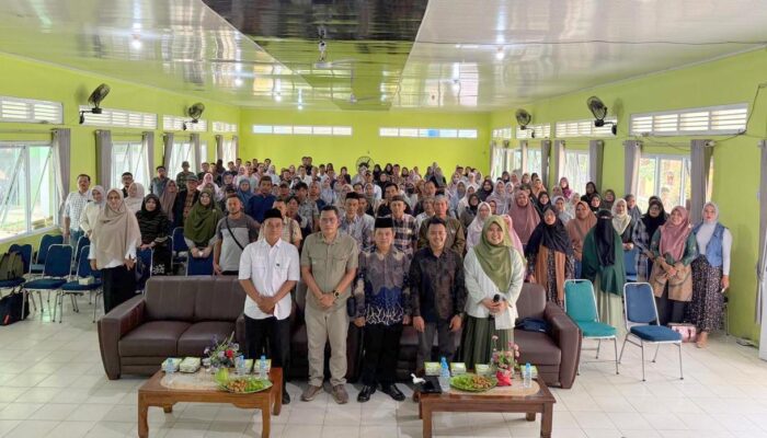 Parenting Class MAN 1 Pangkalpinang Hadirkan Warek UBB, Dorong Perencanaan Kuliah Sejak Dini
