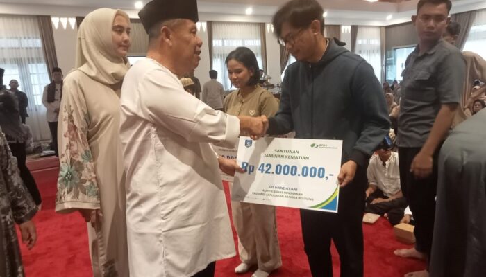 Gubernur Babel Gelar Buka Puasa Bersama Forkopimda dan Tokoh Masyarakat, Serahkan Santunan Baznas
