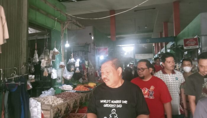 Tinjau Pasar Rumput, Wali Kota Pangkalpinang Siapkan Rehab dan Penataan Lapak