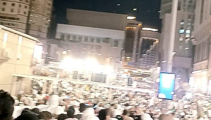 Suhu Ekstrem di Mekkah Capai 45 Derajat, Jemaah Haji Diimbau Kurangi Aktivitas Siang Hari