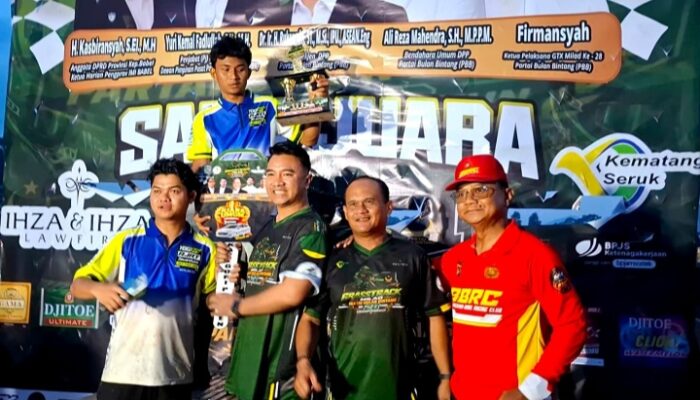 Puluhan Ribu Penonton Padati Grasstrack di Belitung, Aldo Bilkis Sabet Juara Umum dan Hadiah Mobil
