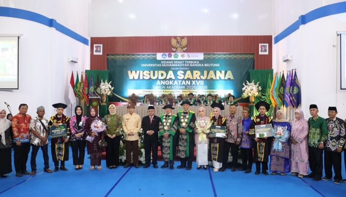 Rektor Unmuh Babel: Wisuda Bukan Akhir, Melainkan Awal Pengabdian bagi Masyarakat