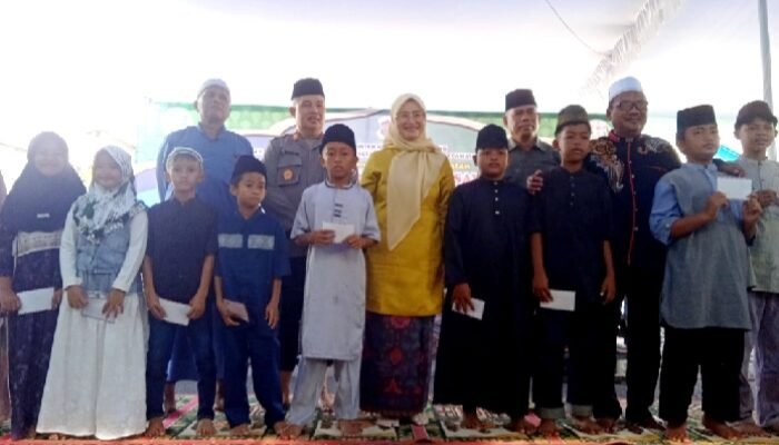 Maulid Nabi di Kampung Meleset, Dessy Ayutrisna Ajak Warga Teladani Akhlak Rasulullah