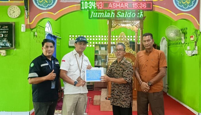 PT TIMAH Dukung Kenyamanan Ibadah Masyarakat Lewat Bantuan untuk Masjid Nur Hidayah Karimun