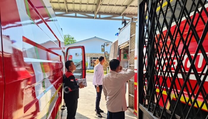 Musim Kemarau Ganggu Pasokan Air di Sekolah, PT TIMAH Salurkan Air Bersih di SMKN 4 Pangkalpinang