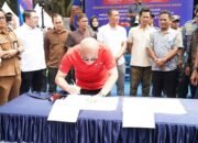 DPRD Babel Kawal Hak Plasma, PT GML Teken MoU Kemitraan dengan 8 Koperasi Desa