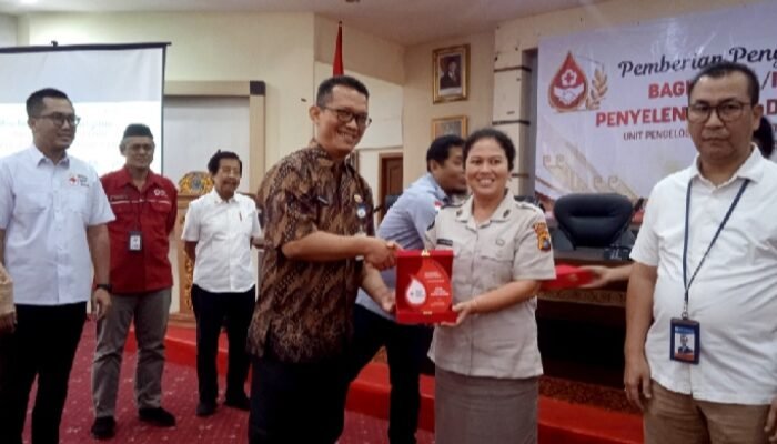 Pemkot Pangkalpinang Beri Penghargaan kepada Mitra Donor Darah, Tekankan Pentingnya Kolaborasi