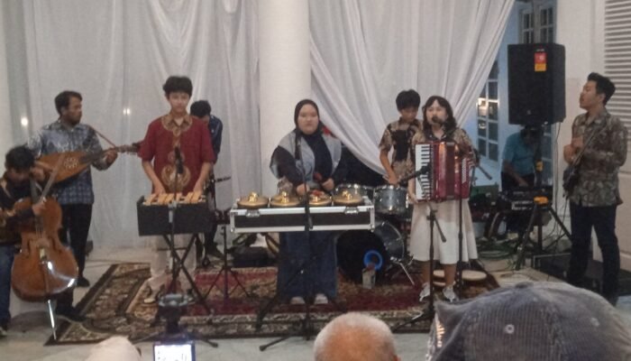 Cantabile Ethnic Ensemble Bawa Musik Tradisional Bangka ke Festival Asia di China